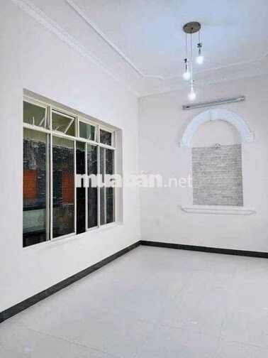 Cho thuê Biệt Thự bên sông đường thông, Gần Gigamaill P HiệpBinhf Cháh