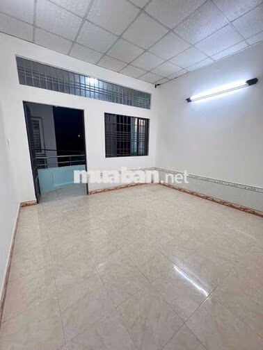 Nhà chính chủ Q12 cần bán gấp ko qua môi giới