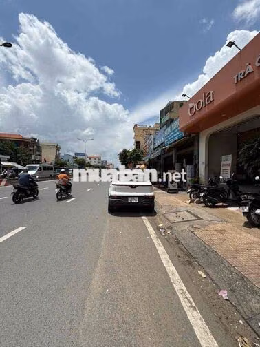 150m2 LÀM VĂN PHÒNG - STUDIO - Ở - BÌNH TÂN FULL NỘI THẤT