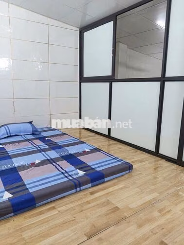 CHO THUÊ NHÀ NGUYÊN CĂN - Mới Sửa - Đẹp - Sạch Sẽ - Ô Tô Đỗ Cửa.
