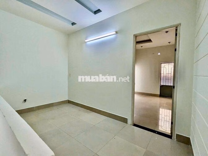 🏠 Nhà cho thuê  hẻm đường Liên tỉnh p5 Q8 hẻm 3 gác tới nhà  📐 Dt 4 x