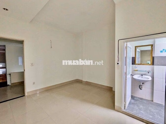🏠 Nhà cho thuê  hẻm đường Liên tỉnh p5 Q8 hẻm 3 gác tới nhà  📐 Dt 4 x