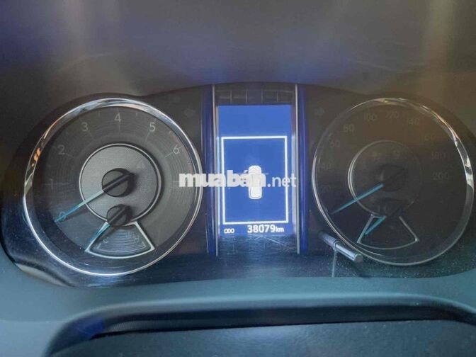 Toyota Fortuner 2017 Bạc 38079 km
