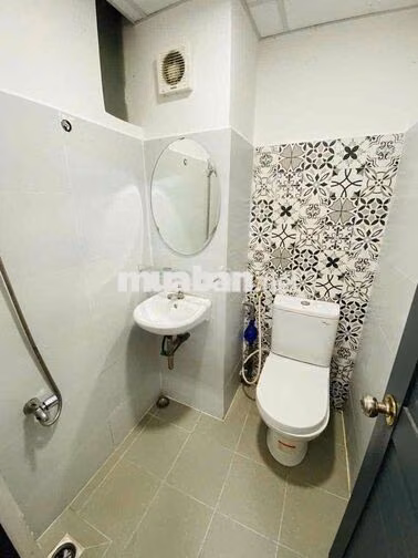 PHÒNG ĐẸP FULL NỘI THẤT NGAY LUỸ BÁN BÍCH, GẦN VHU, HUIT