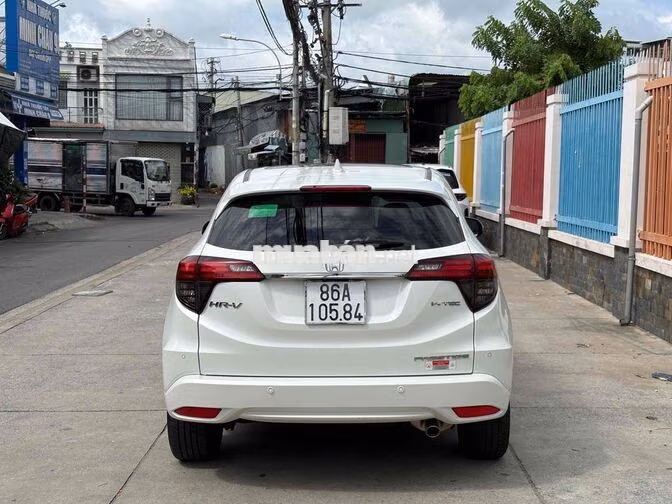 Honda HRV L 2019 Trắng 32.000 km