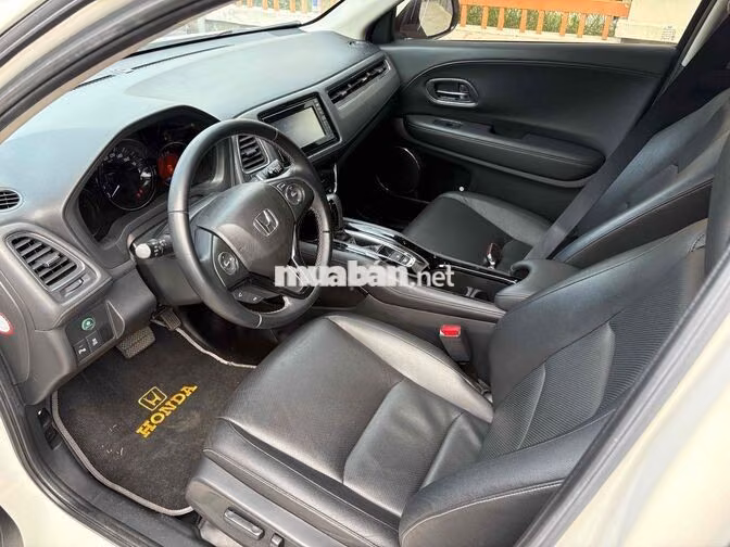 Honda HRV L 2019 Trắng 32.000 km
