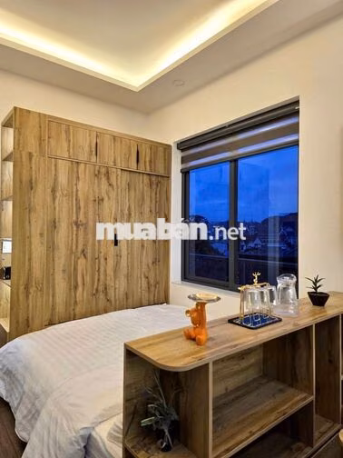 CHO THUÊ CĂN HỘ STUDIO CÓ BAN CÔNG VIEW ĐẸP FULL NỘI THẤT PHƯỜNG 6