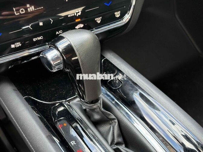 Honda HRV L 2019 Trắng 32.000 km