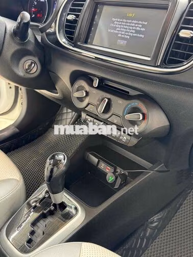 Kia Soluto AT Deluxe 2020 Trắng 55.000km