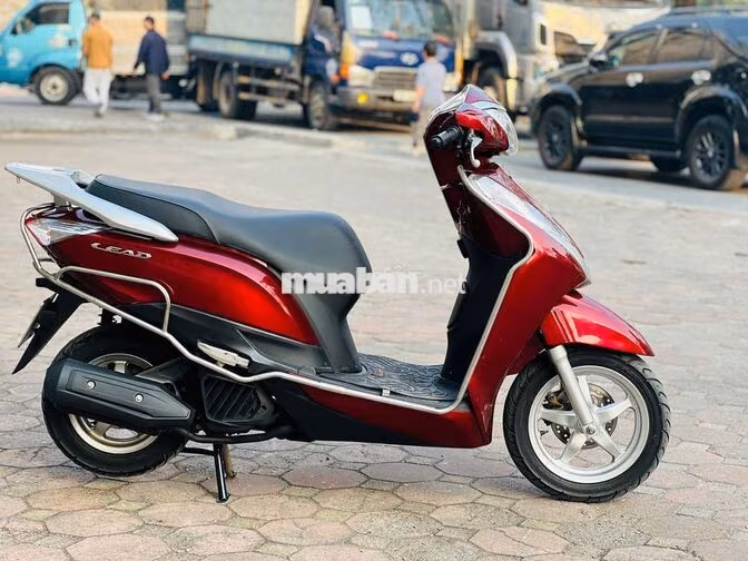 Honda Lead 125 2015 màu Đỏ xe đẹp như mới máy zin