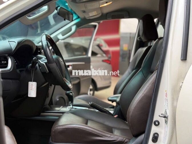 Toyota Fortuner 2.8G AT 4x4 2018 Trắng ngọc trai