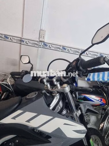 Yamaha WR155 155cc Xám