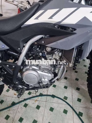 Yamaha WR155 155cc Xám