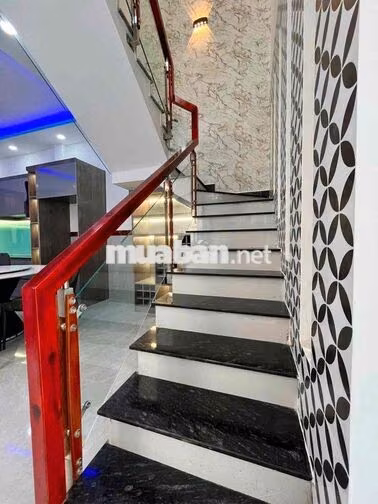 Siêu Phẩm chân dài 5x30 SHR - Hoàn công đầy đủ