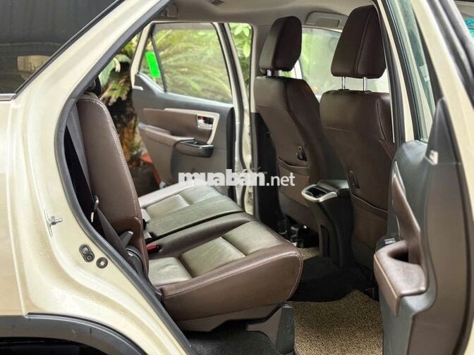 Toyota Fortuner 2.8G AT 4x4 2018 Trắng ngọc trai