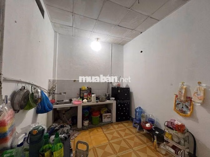 Bán đất tặng nhà cấp 4 hẻm xe tải thông ngay Nguyễn Thị Tú