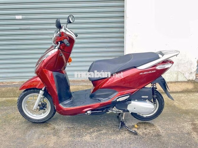 Honda Lead up 4v  Đỏ 34.000 km Việt Nam