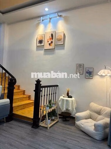 🏡 BÁN NHÀ 2 TẦNG (90m2 ) ĐƯỜNG HOÀNG BÍNH CHÍNH – Trường Sa