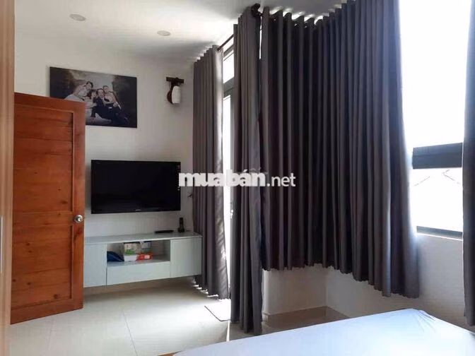 Cho thuê nhà nguyên căn - Mặt tiền nguyễn đình chính, Phú Nhuận 20tr/t
