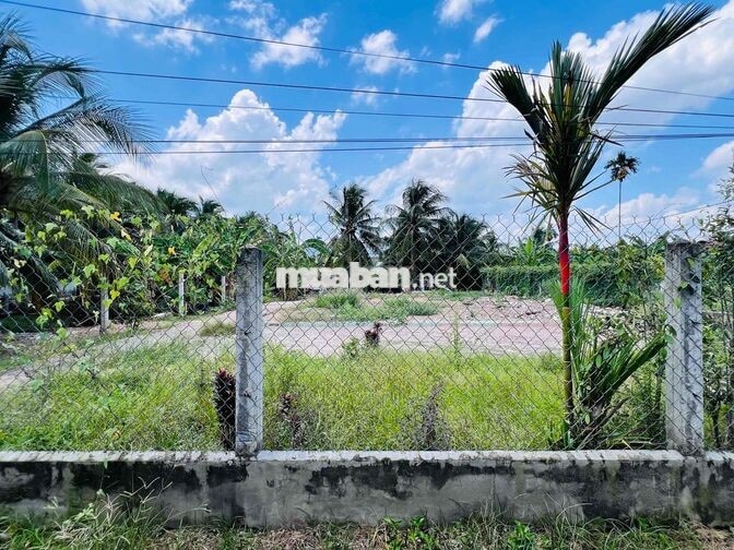 Đất rộng ngay trung tâm p10 sát bên D7 sẵn thổ chỉ về xây cất