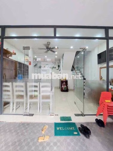 Cho thuê nhà nguyên căn - Mặt tiền nguyễn đình chính, Phú Nhuận 20tr/t