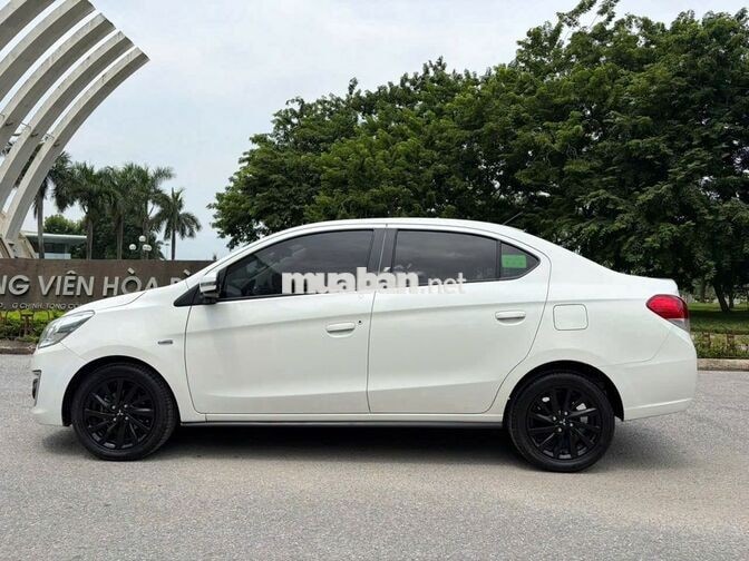 Mitsubishi Attrage 1.2 AT Premium - SX 2019