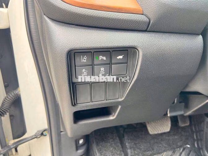 Honda CR-V L 2023 1.5 Turbo, màu trắng, 31.000 km