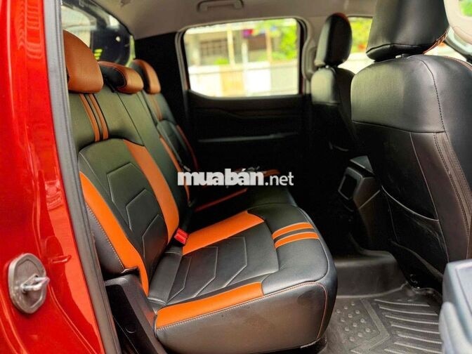 Ford Ranger XLS AT 2 Cầu - TT 165tr Nhận Xe