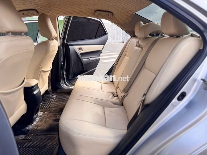 Toyota Altis 1.8 G 2015 Bạc 12000 km