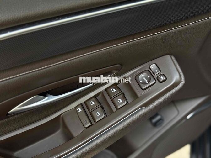Vinfast Lux A 2.0 Turbo Base 2022 Đen