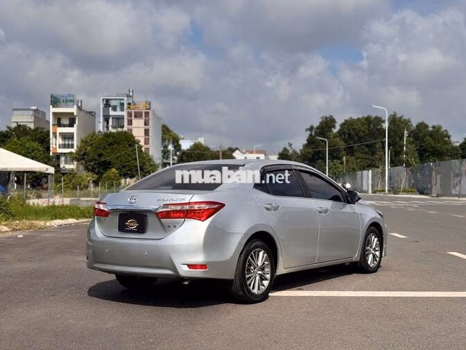 Toyota Altis 1.8 G 2015 Bạc 12000 km