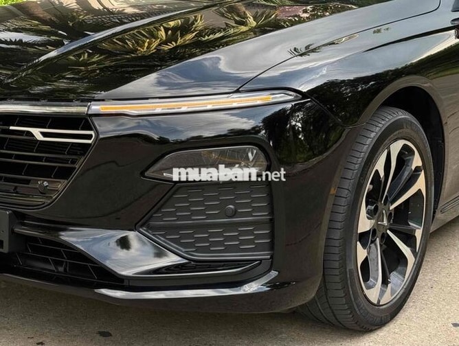 Vinfast Lux A 2.0 Turbo Base 2022 Đen