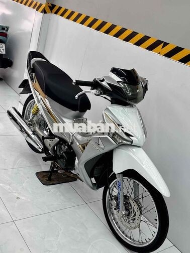 Honda Future-X 2010 Trắng bạc ( Góp )