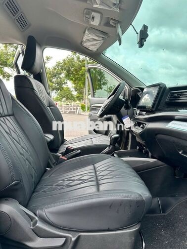 Suzuki XL7 2025 Hybrid Tự động Xám 7 chỗ 51.500 km
