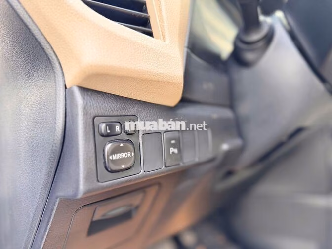 Toyota Altis 1.8 G 2015 Bạc 12000 km