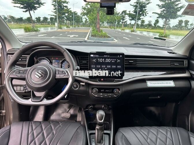 Suzuki XL7 2025 Hybrid Tự động Xám 7 chỗ 51.500 km