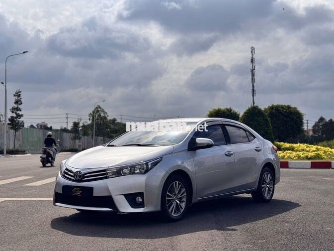 Toyota Altis 1.8 G 2015 Bạc 12000 km