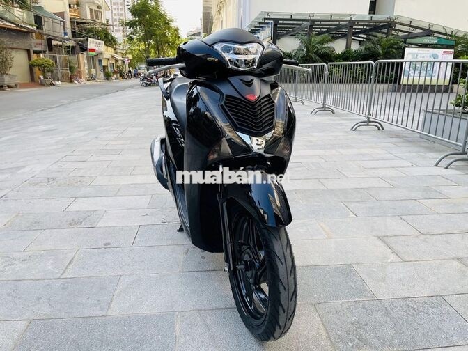 Honda SH Đen 125cc  bao mới chất