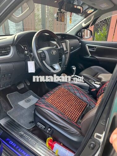 Chính chủ-Toyota Fortuner 2017 2.7V 1 Cầu Xám