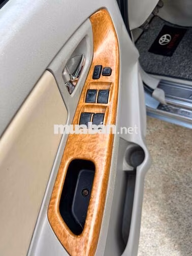 Toyota Innova G RS 2011 Bạc 7 chỗ