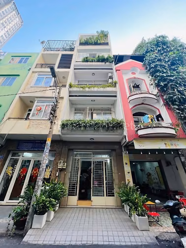 CỰC HIẾM Q10! Nhà 5 Tầng – 64m² – Lý Thường Kiệt – Giá Mới Chỉ 18 Tỷ