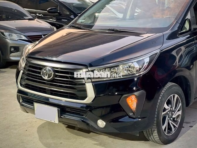 Toyota Innova 2.0E 2021 Đen 65.000 km