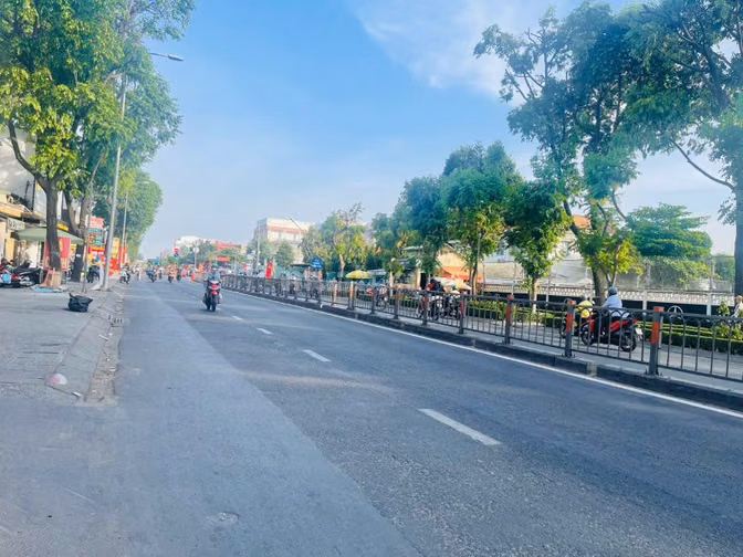 chỉ hơn 7 tỷ Sở hữu ngay căn nhà DT sàn 167m2 ngang 6m ngay Phường 8