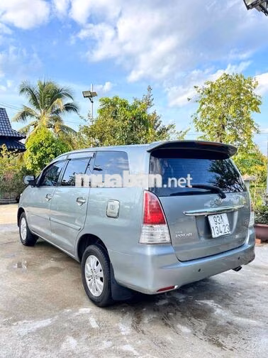 Toyota Innova G RS 2011 Bạc 7 chỗ