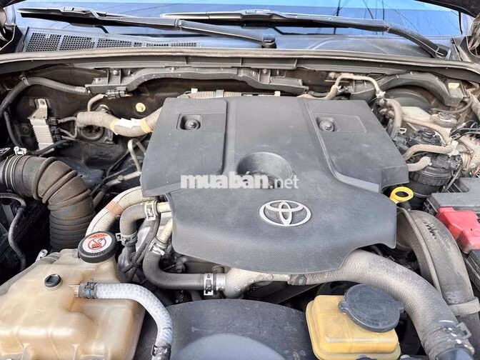Toyota Fortuner Dầu Số sàn cuối 2017