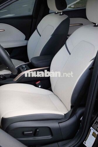 VinFast VF6 Plus 2026 Đen 12.000 km