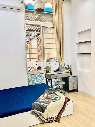 🔥 STUDIO 40M² CỬA SỔ TRỜI SIÊU THOÁNG – GẦN HÀNG XANH, QUẬN 1