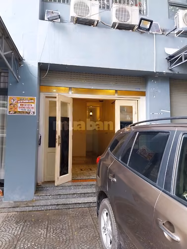 Chính chủ cho thuê Shophouse mặt tiền Chung cư PH Nha Trang