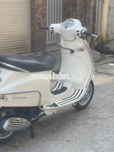 Piaggio Vespa LX Trắng đẹp như mới