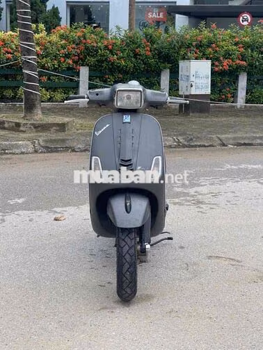 Piaggio Vespa 125 3vie đèn vuông